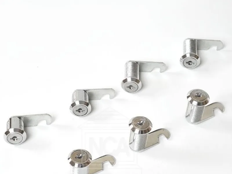 Kunci dan aksesoris untuk pintu dan jendela aluminium